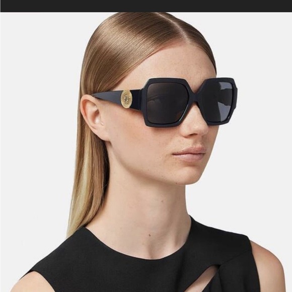 New Versace MOD 4453 5419/87 Transparent Violet Sunglasses - Picture 2 of 16